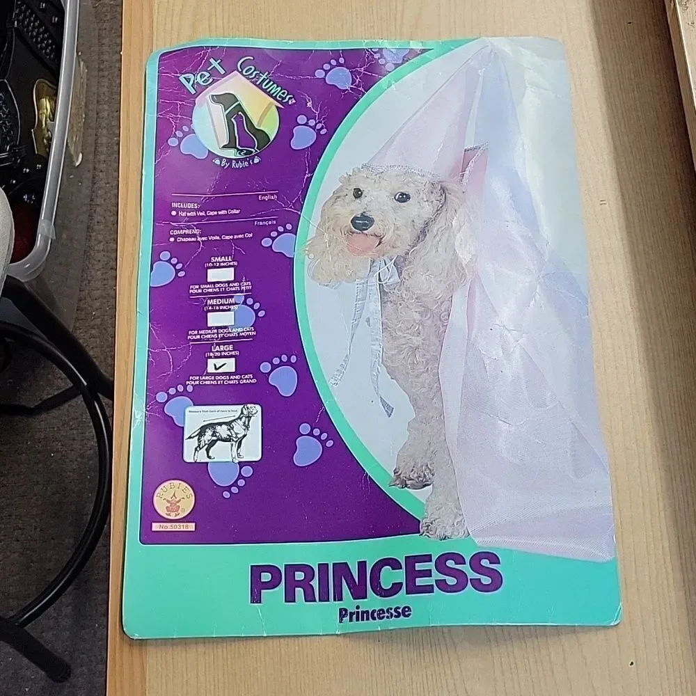 Halloween Princess Pet Costumes‎ Size Large 18-20 inches  By Rubie's